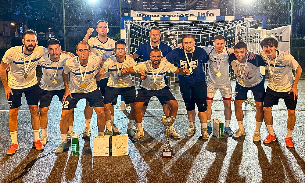 Momčad Dusgrad slavi naslov