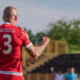 Kukoč slavi gol